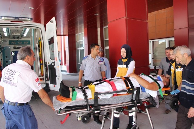 Samsun'da trafik kazası: 5 Ağır 8 yaralı