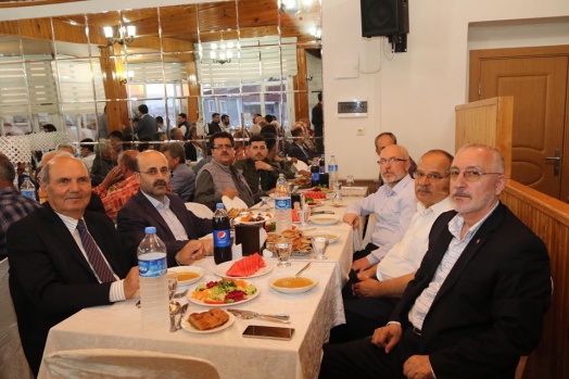 Başkan Hamit Kılıç, AK Parti İftar Yemeğinde Konuştu